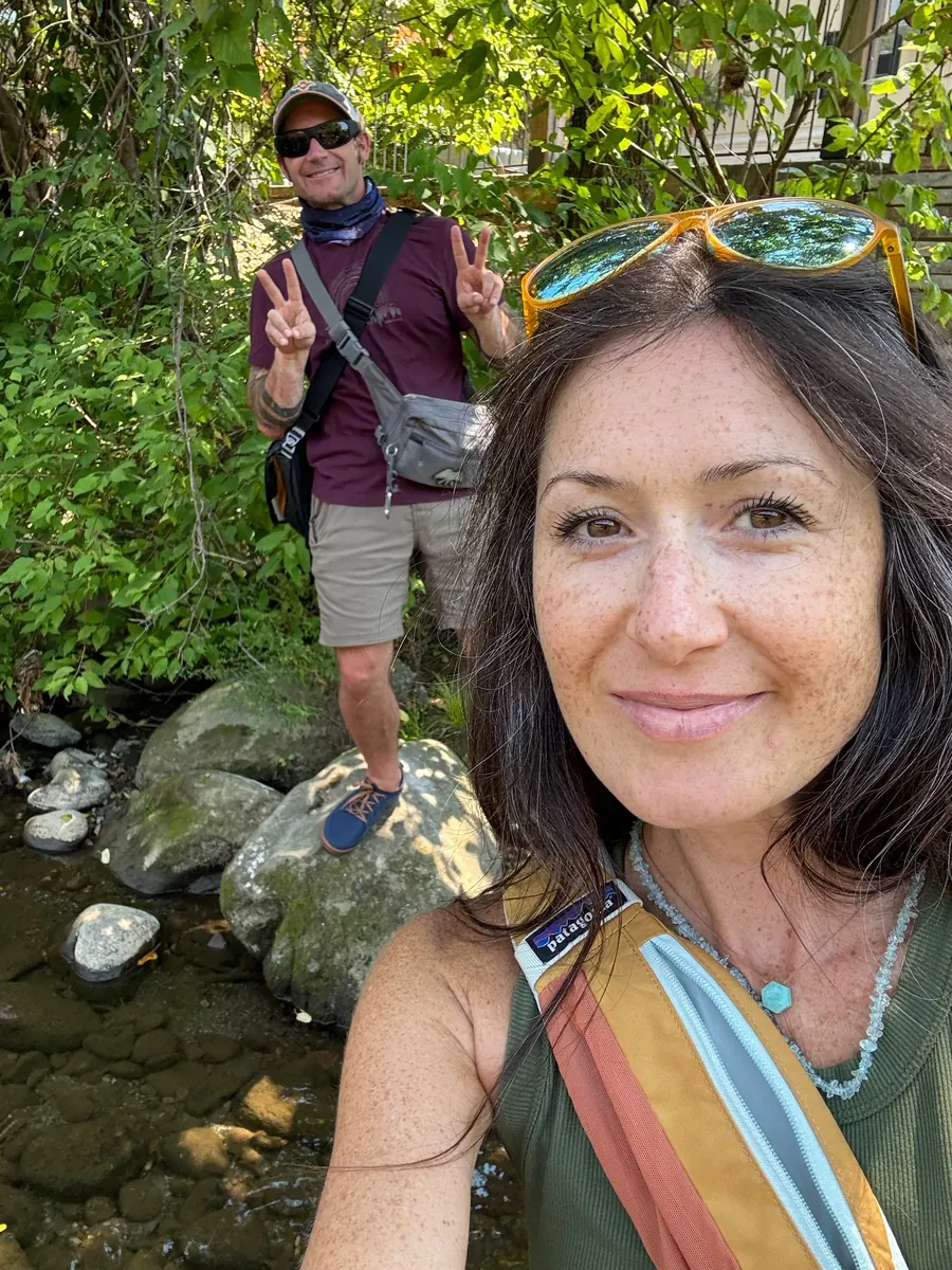 Sonny and Julia: creekside hike